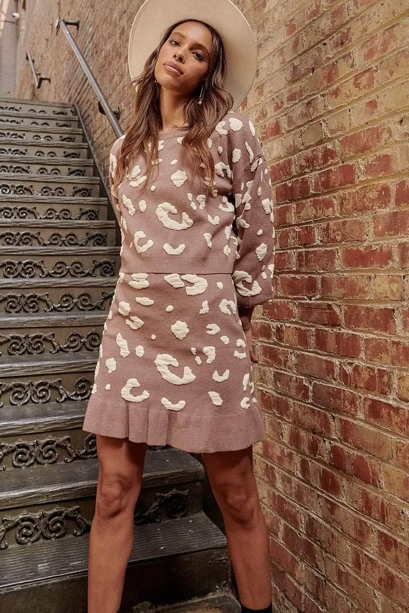 A Wild Nature Print Knit Mini Skirt