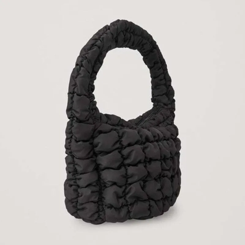 Christmas Gift [EAM] Handle Bag Female Retro Fabric Luxury Shoulder Bag New 2021 Fashion Shopper Pleated Down Bag Clutch Autumn Winter 18A5411